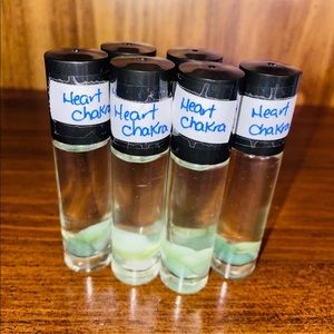 Heart chakra oil